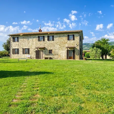 Le Terre Del Casale 公寓