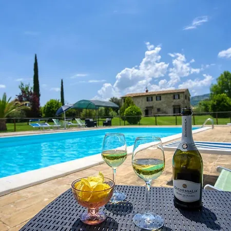 Le Terre Del Casale 公寓